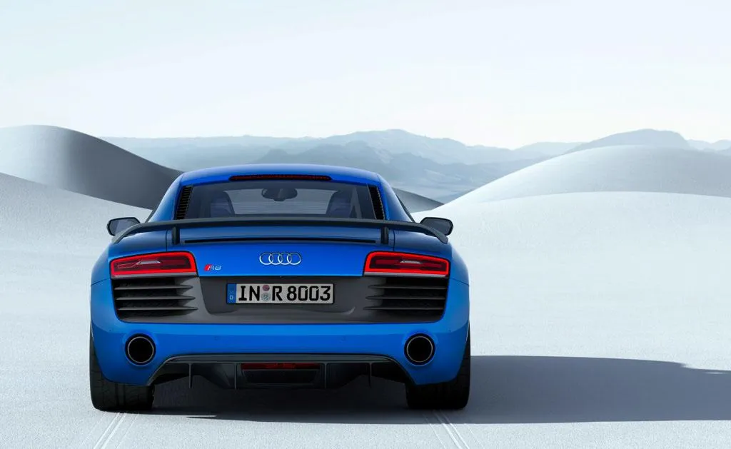 audi-r8-lmx-il-primo-modello-di-serie-al-mondo-con-abbaglianti-laser-r8140032_medium