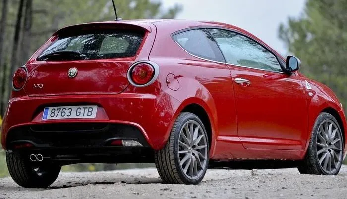 Alla scoperta dell'Alfa Romeo MiTo Quadrifoglio Verde (FOTO)