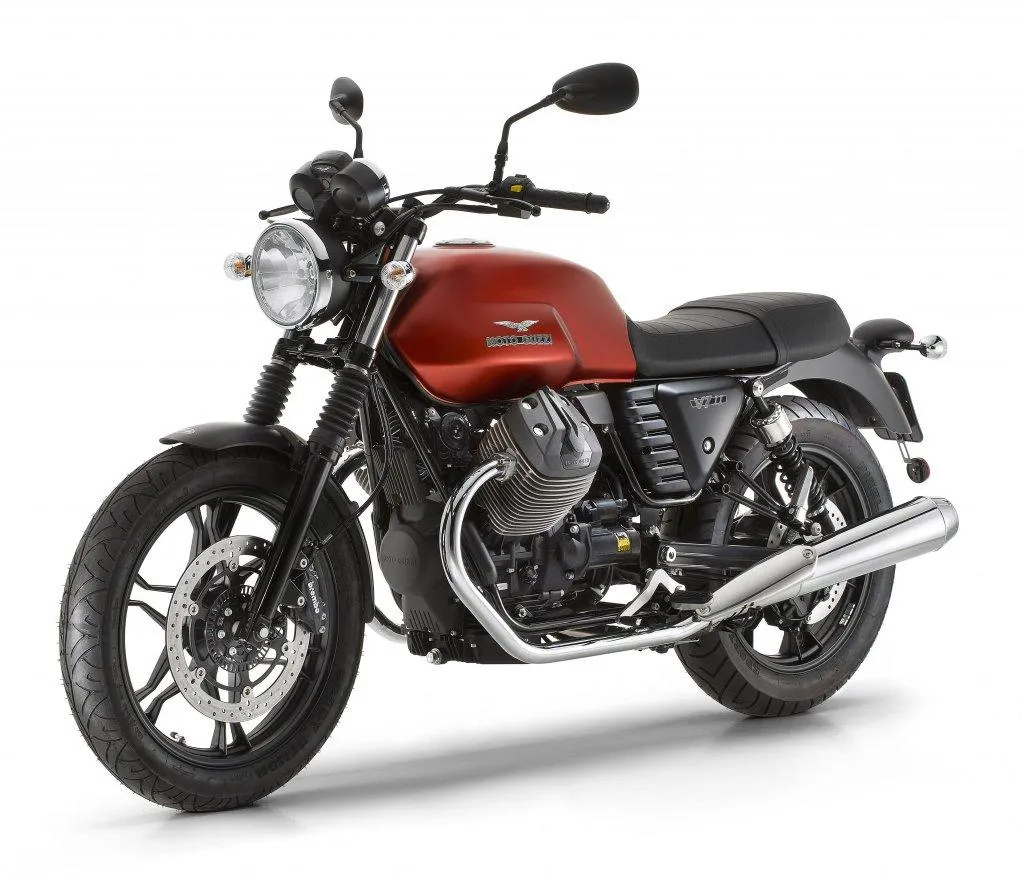 Nasce la nuova Moto Guzzi V7 II (FOTO)