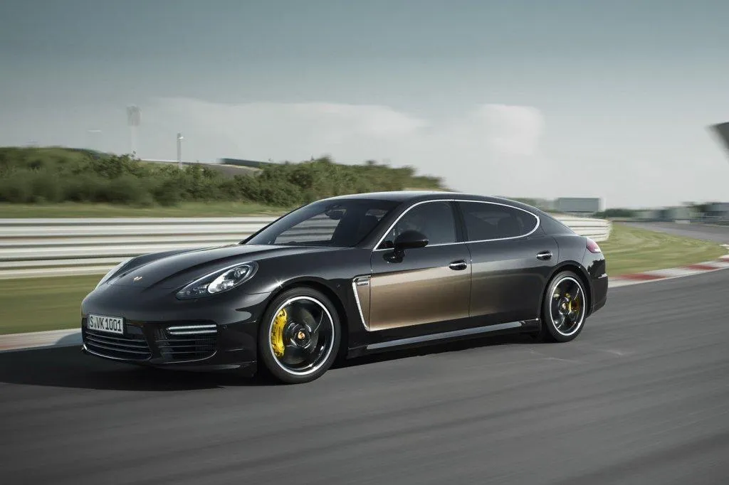 Porsche Panamera Exclusive Series alla conquista di Los Angeles