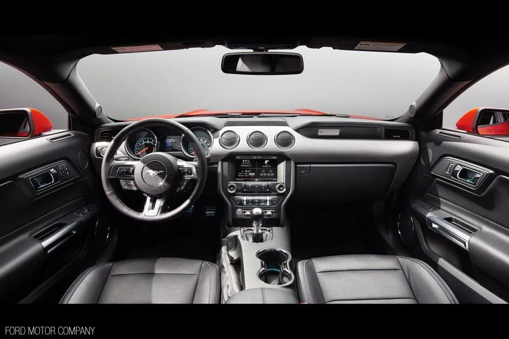 La Mustang compie 50 anni