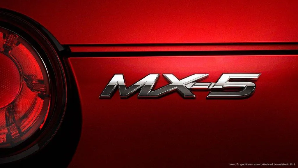 Salone di Parigi: esposta la nuova Mazda MX-5 (FOTO E VIDEO)