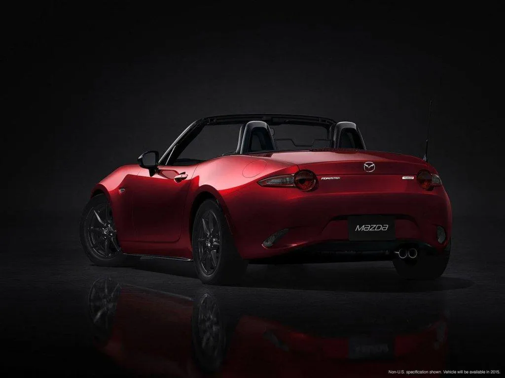 Salone di Parigi: esposta la nuova Mazda MX-5 (FOTO E VIDEO)