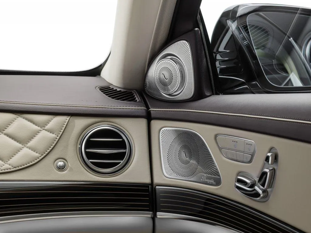 Mercedes-Benz alla conquista dei sensi (FOTO)
