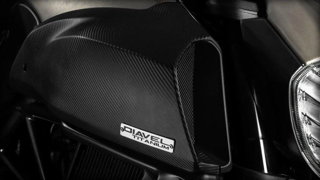 EICMA 2014: ecco la Ducati Diavel Titanium (FOTO E VIDEO)