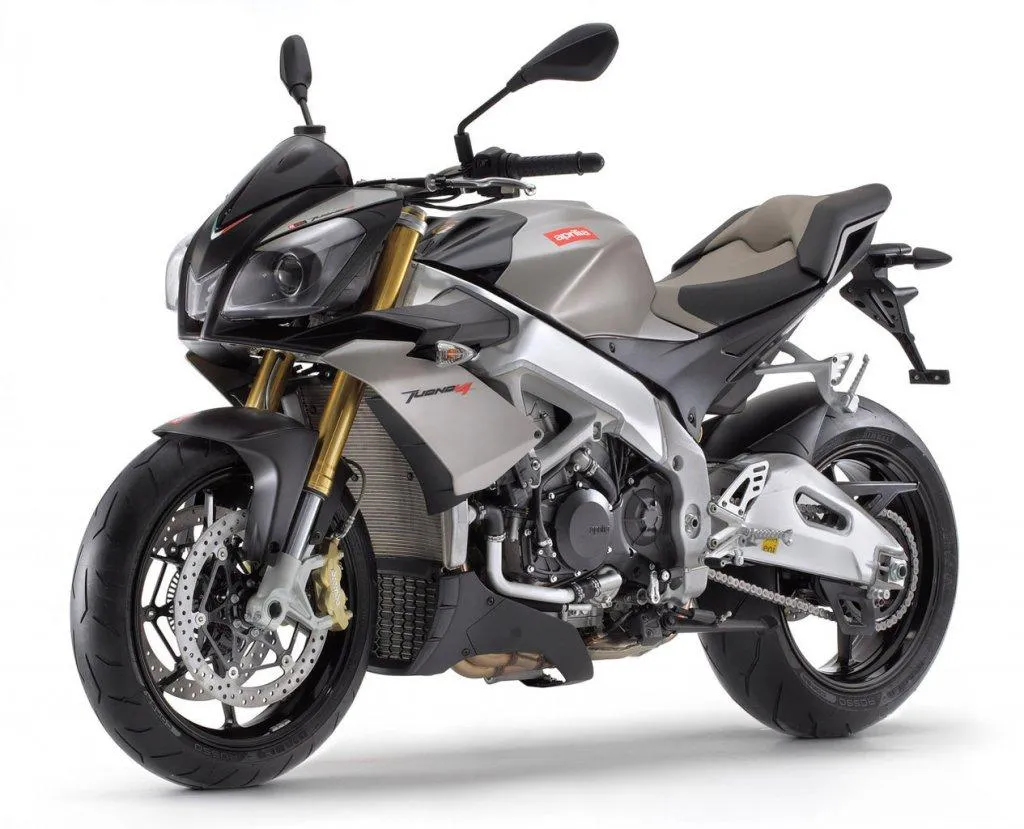Aprilia presenta la nuova Tuono V4 (FOTO E VIDEO)