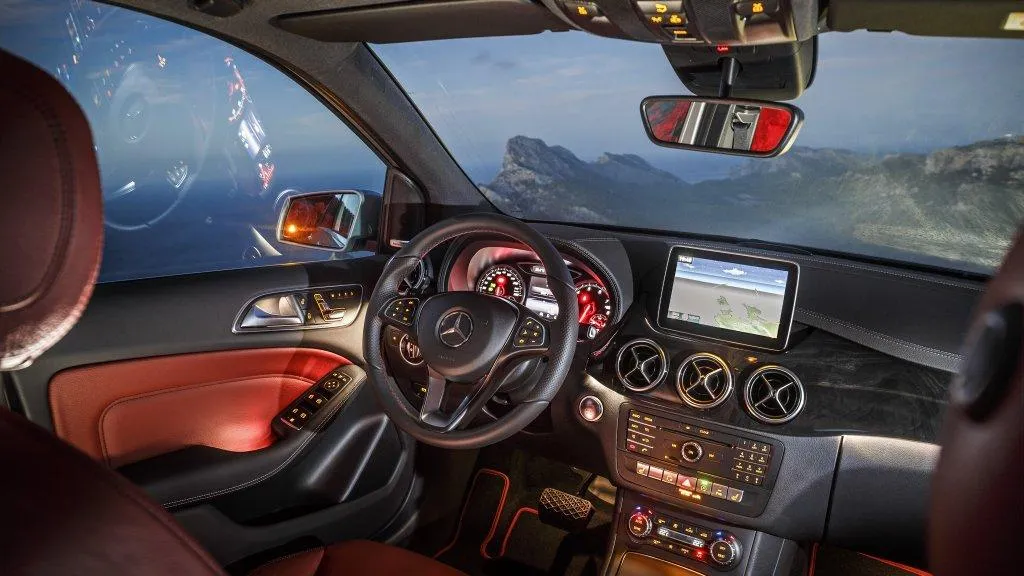 Ecco la nuova Mercedes-Benz Classe B (FOTO)