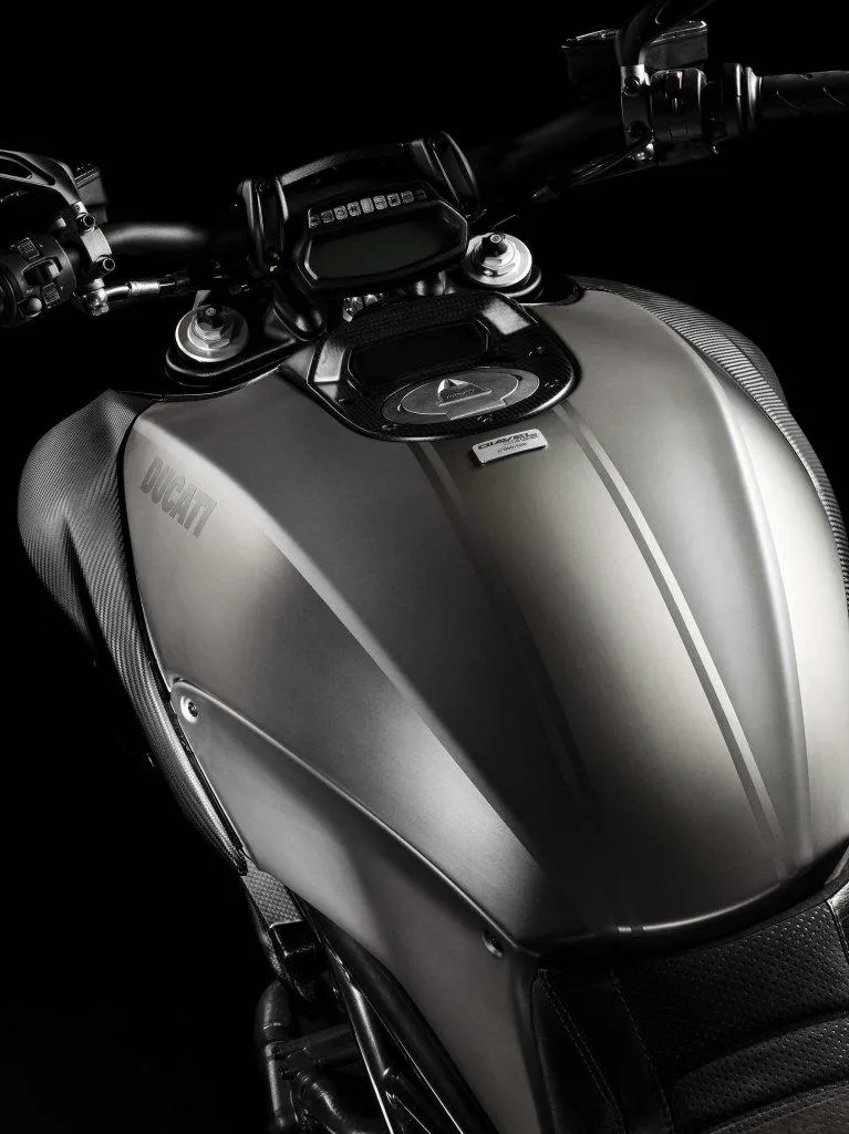 EICMA 2014: ecco la Ducati Diavel Titanium (FOTO E VIDEO)