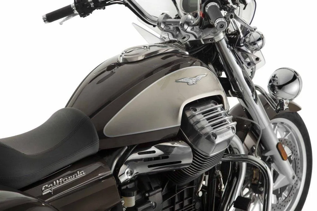 Ecco a voi la nuova Moto Guzzi California Touring SE (FOTO)