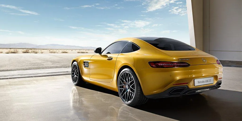Mercedes AMG GT: l'anti 911 si presenta al mondo (FOTO e VIDEO)