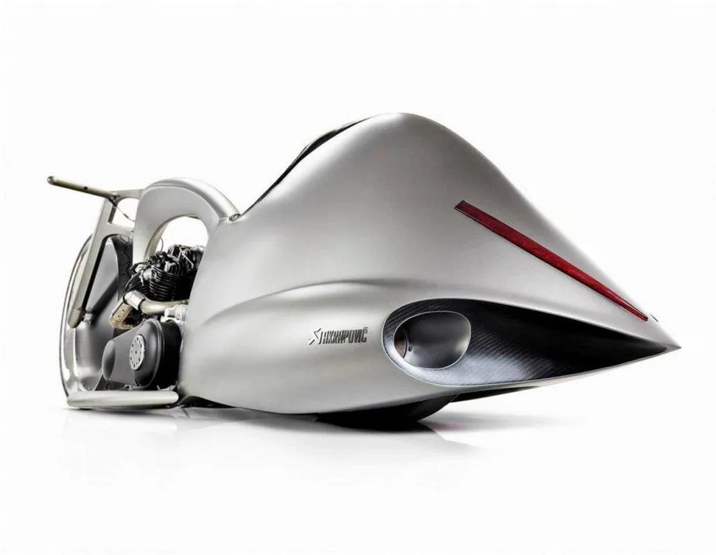 Akrapovic crea la moto 'Luna Piena' (FOTO)