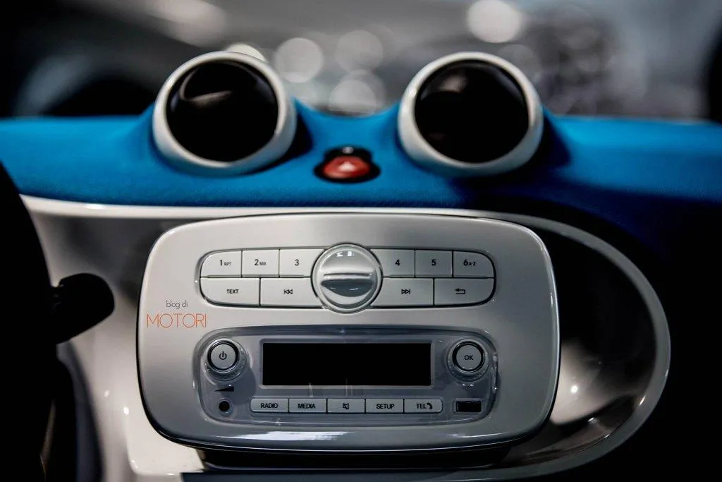 Smart forTwo, arriva la versione automatica (Prezzi e Info)