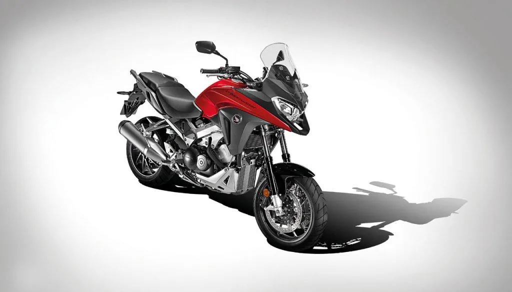 Il nuovo Crossrunner 2015 in tutte le concessionarie Honda (FOTO)