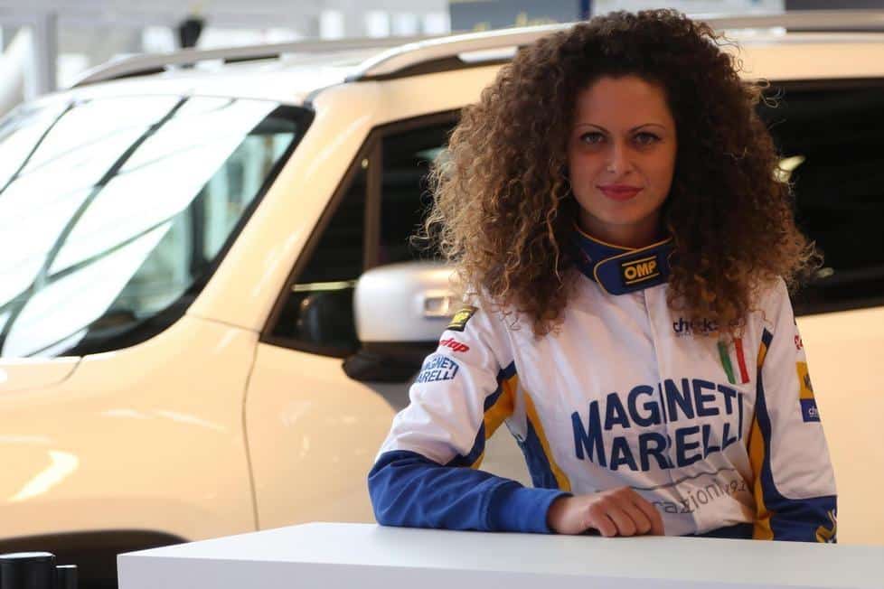 Motor Show: le ragazze più belle dell'evento (VIDEO)