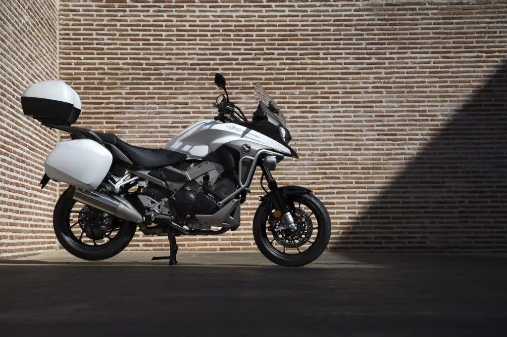 Il nuovo Crossrunner 2015 in tutte le concessionarie Honda (FOTO)