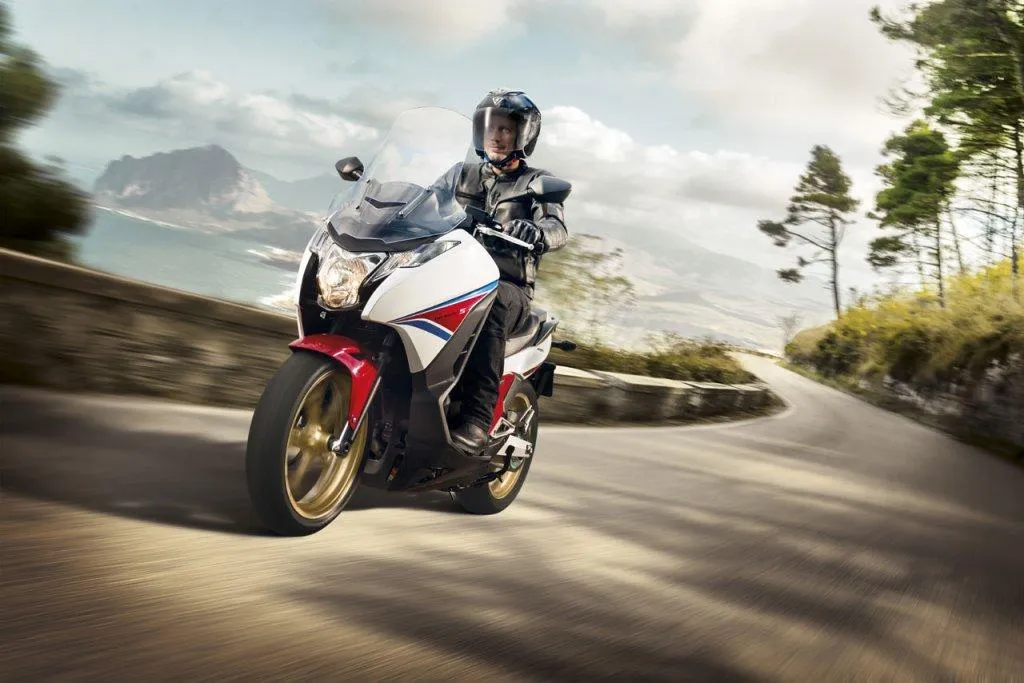 Mercato 2 ruote 2014: Honda leader con una quota del 23,8%
