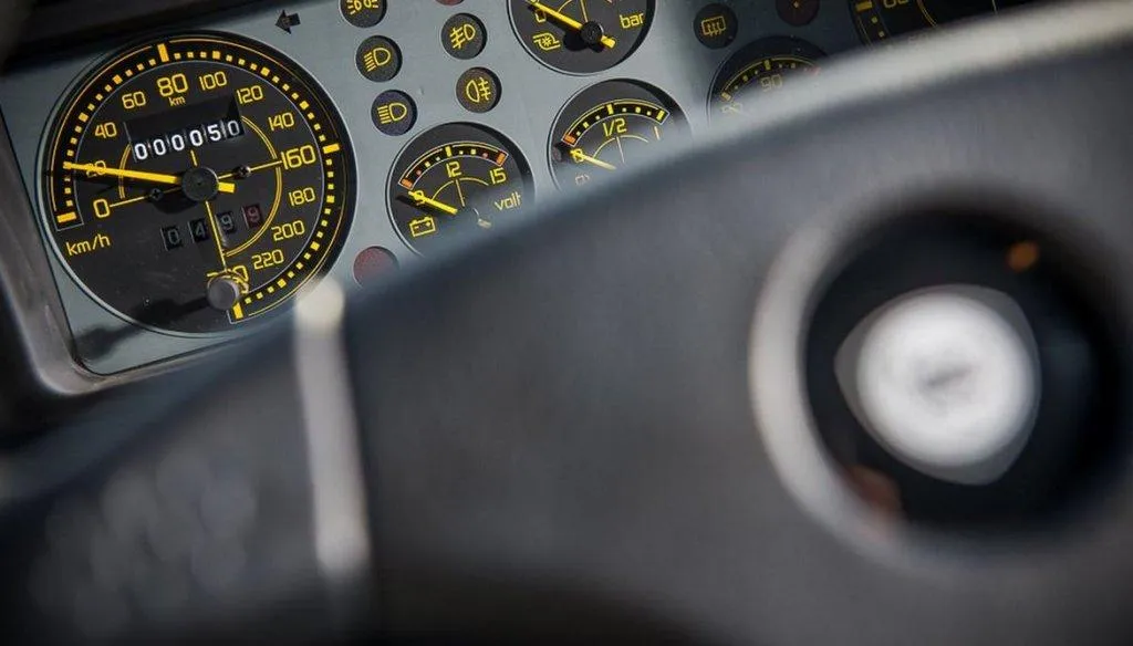 In vendita una nuova Lancia Delta Integrale 16v EVO Martini 5 da urlo (FOTO)
