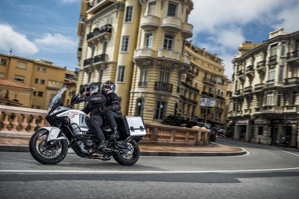 KTM 1290 Super Adventure, una moto per tutti, con tutto! (FOTO)