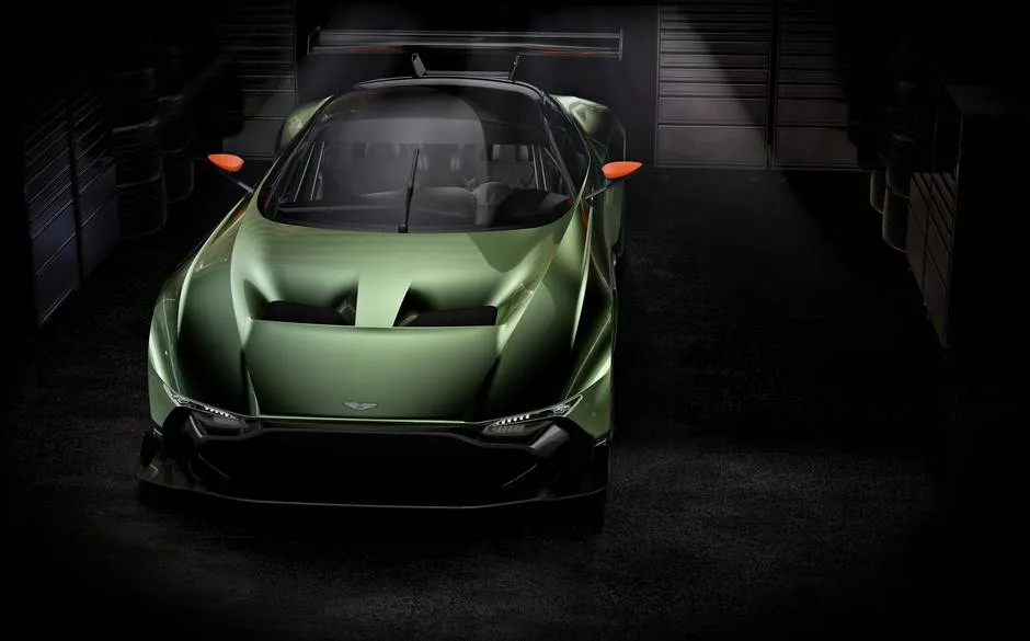 Ginevra: la Aston Martin schiera la Vulcan (FOTO)