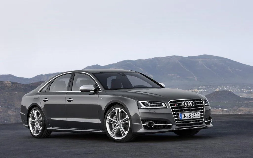 Audi S8