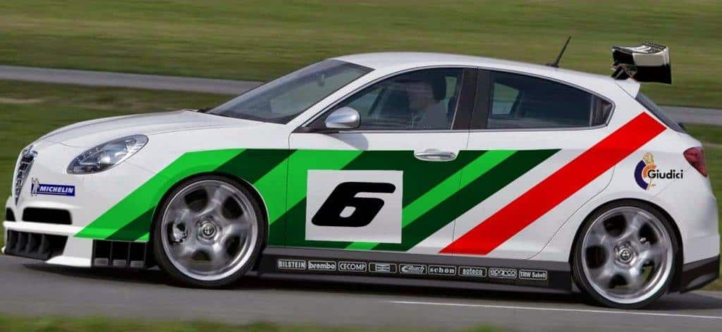 L'Alfa Romeo ritorna alle corse con la Giulietta TCR (FOTO)