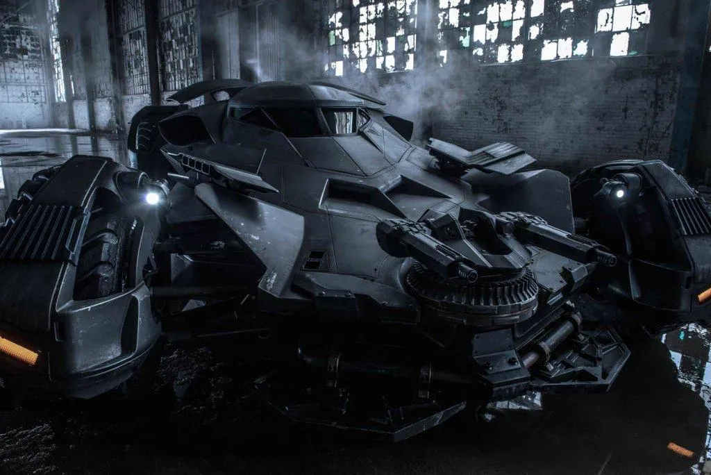 Online le immagini della nuova Batmobile (VIDEO e FOTO)
