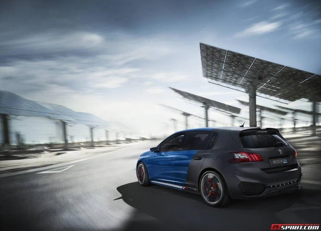 Peugeot alza il livello: arriva la 308 R Hybrid (FOTO e VIDEO)