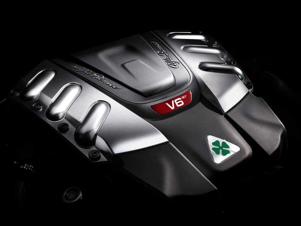 Il V6 della Giulia QV-alfaromeousaFB