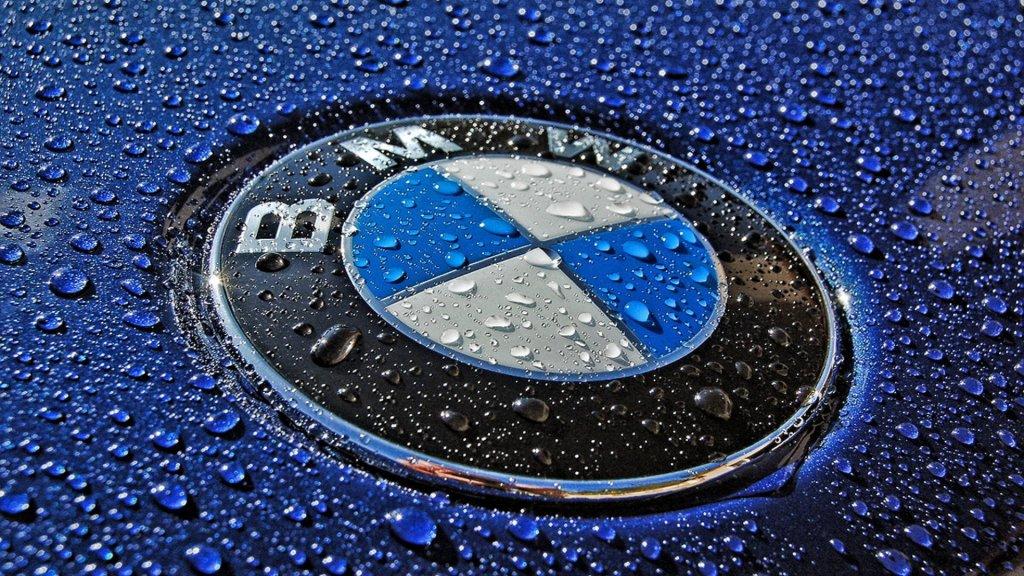 bmw 100 anni