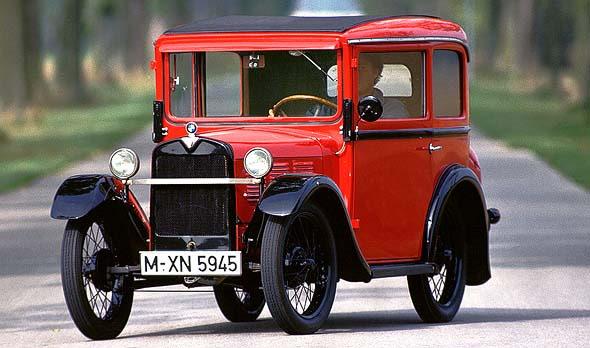 bmw 100 anni